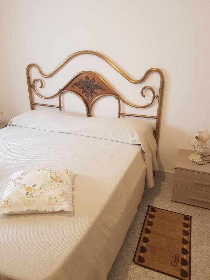 Villa Il nespolo Scauri  Esterno foto