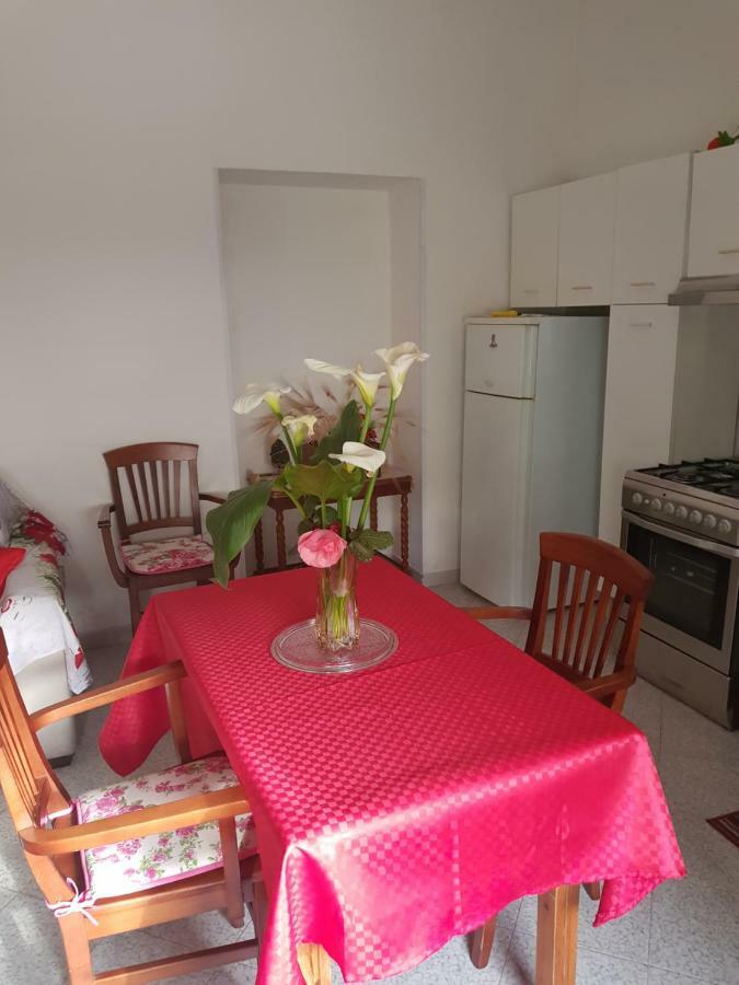 Villa Il nespolo Scauri  Esterno foto